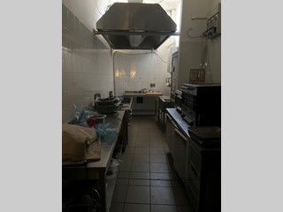 Immobile commerciale in Affitto a Reggio Emilia, zona Santa Croce, 2'000&euro;, 390 m², arredato