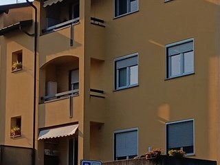 Quadrilocale in Vendita a Montano Lucino, 190'000&euro;, 102 m²