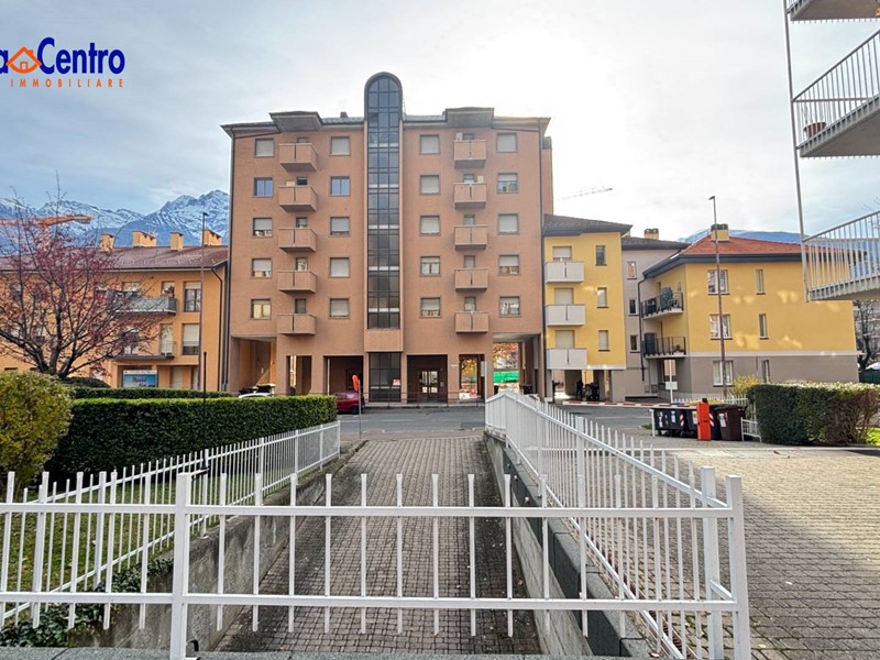 Quadrilocale in Vendita a Aosta, 188'000&euro;, 99 m²