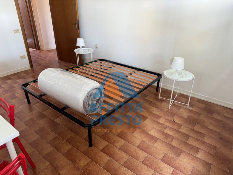Stanza in Affitto a Empoli, 350&euro;, 19 m²