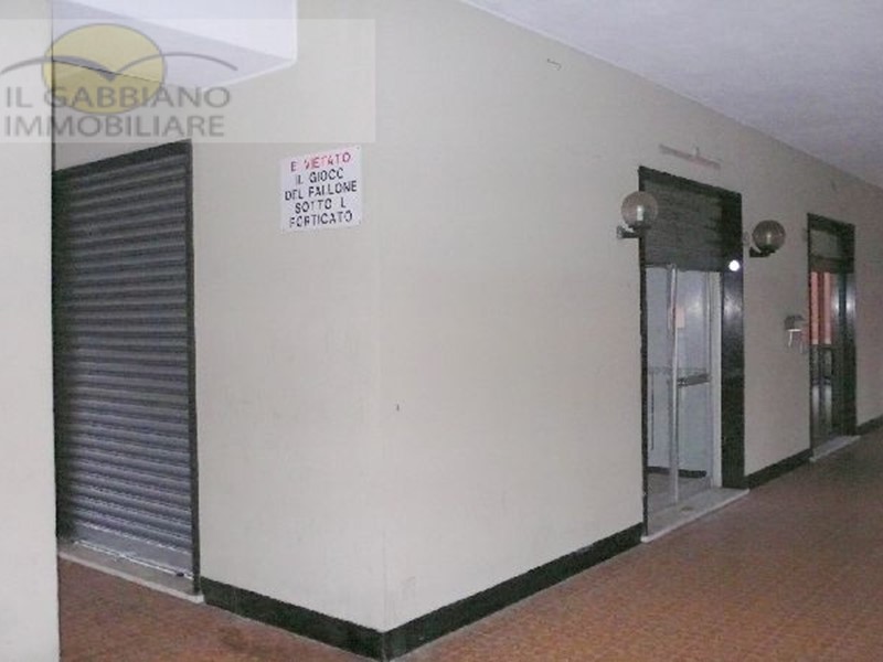 Immobile commerciale in Affitto a Recco, 500&euro;, 55 m²