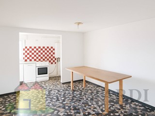 Trilocale in Vendita a Ferrara, 89'000€, 80 m²