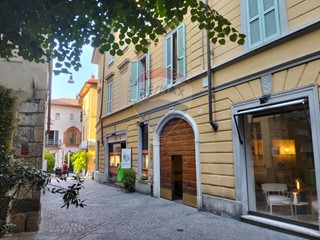 Quadrilocale in Vendita a Varese, 395'000€, 162 m²