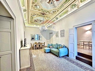 Quadrilocale in Vendita a Cisternino, 230'000€, 120 m²