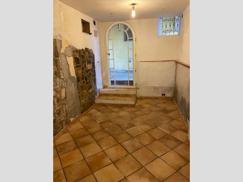 Quadrilocale in Affitto a Capraia e Limite, 70 m²