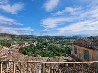 Rustico in Vendita a Arpino, 19'000€, 110 m²
