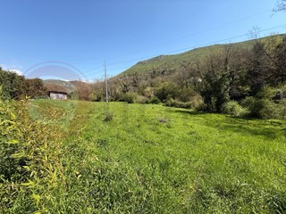 Terreno edificabile in Vendita a Fontana Liri, 4700 m²