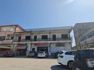 Immobile commerciale in Vendita a Arpino, 29'000€, 525 m²