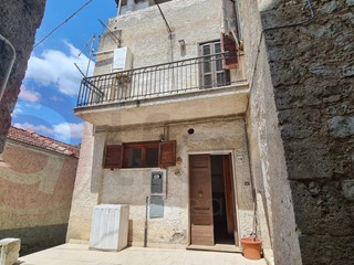 Rustico in Vendita a Roccasecca, 32'000€, 75 m²