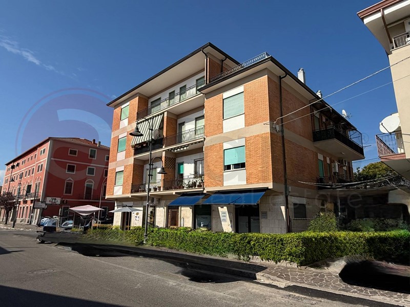 Attico in Vendita a Roccasecca, 105'000€, 177 m²