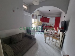 Trilocale in Affitto a Caserta, 800€, 90 m²