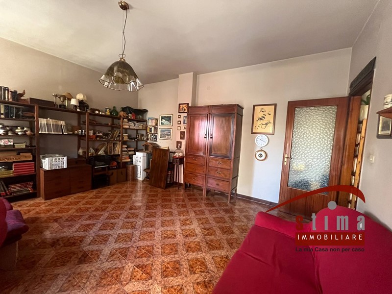 Trilocale in Vendita a Siracusa, 80'000€, 90 m²