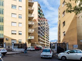 Appartamento in Vendita a Catania, 132'000€, 100 m²