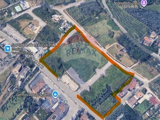 Terreno edificabile in Vendita a Perugia, 150'000€, 2000 m²