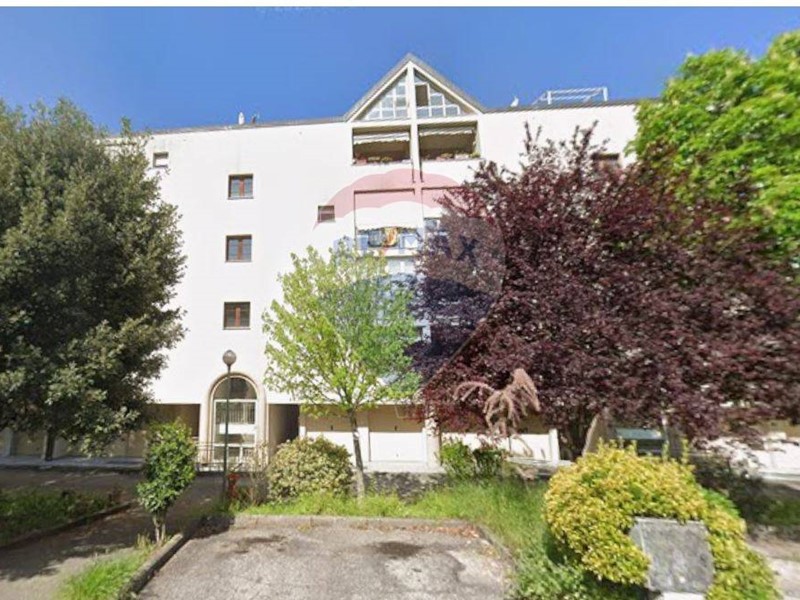 Trilocale in Vendita a Perugia, 50'250€, 71 m²