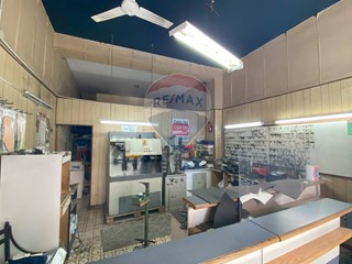 Negozio in Vendita a Giarre, 43'000&euro;, 49 m²