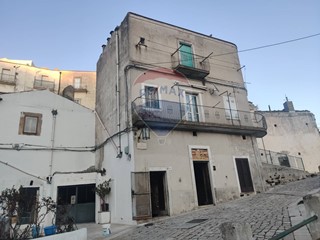 Trilocale in Vendita a Monte Sant'Angelo, 16'000&euro;, 60 m²