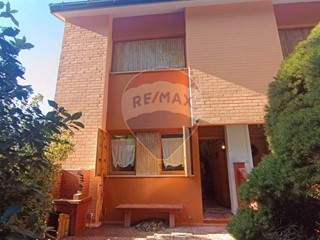 Casa Indipendente in Vendita a Faeto, 22'500&euro;, 58 m²