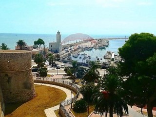 Attività commerciale in Vendita a Manfredonia, 35'000&euro;, 110 m²