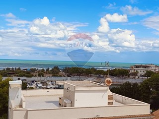 Quadrilocale in Vendita a Ischitella, 73'000€, 79 m²