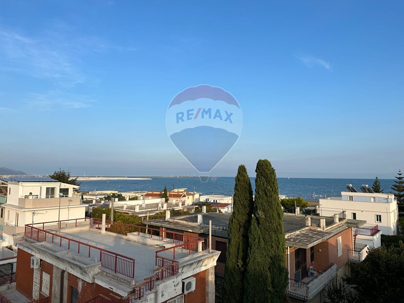 Appartamento in Vendita a Manfredonia, 189'000€, 110 m²