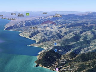 Terreno agricolo in Vendita a Mattinata, 29'400&euro;, 19367 m²