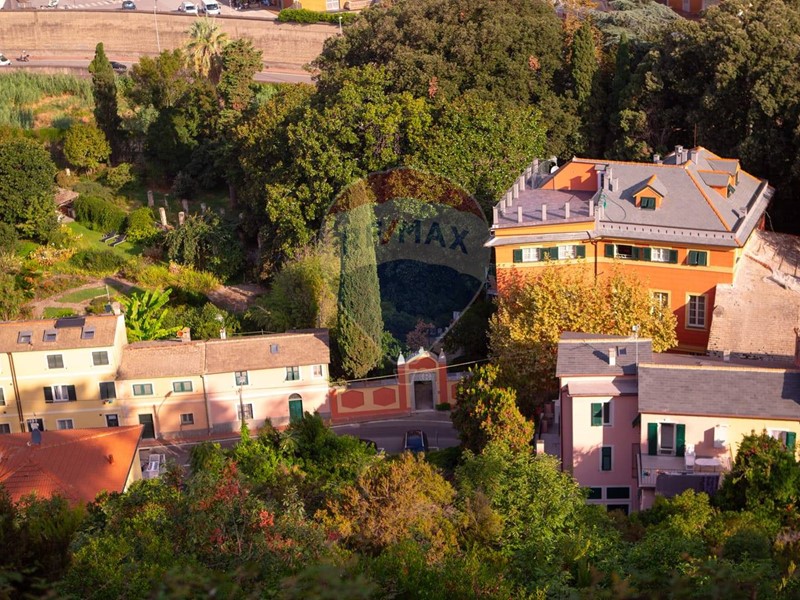 Casa Semi Indipendente in Vendita a Levanto, 500'000€, 141 m²