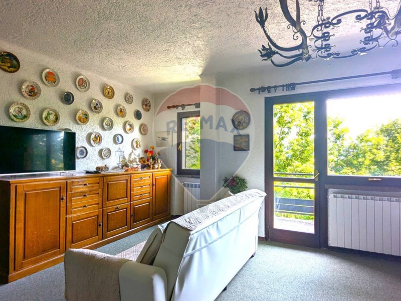 Trilocale in Vendita a Artogne, 120'000&euro;, 120 m²