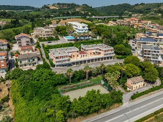 Appartamento in Vendita a Massignano, 8'900'000&euro;, 5440 m²