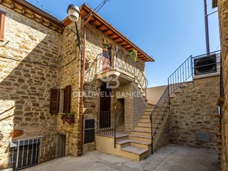 Rustico in Vendita a Collazzone, 245'000€, 180 m²