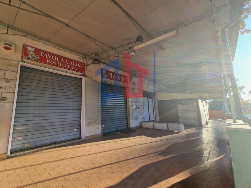 Immobile commerciale in Affitto a Ardea, 650€, 33 m²