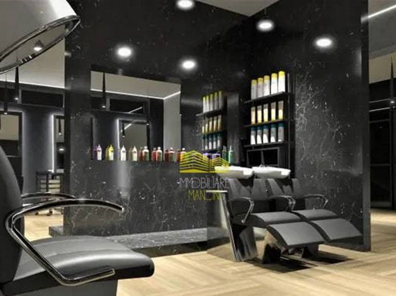 Attività commerciale in Vendita a Treviglio, 59'000&euro;, 79 m²