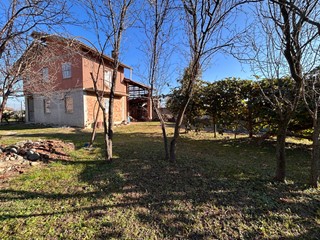 Rustico in Vendita a Peveragno, 110'000&euro;, 160 m²