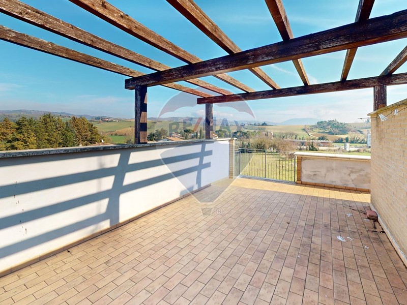 Trilocale in Vendita a Perugia, 83'000€, 75 m²