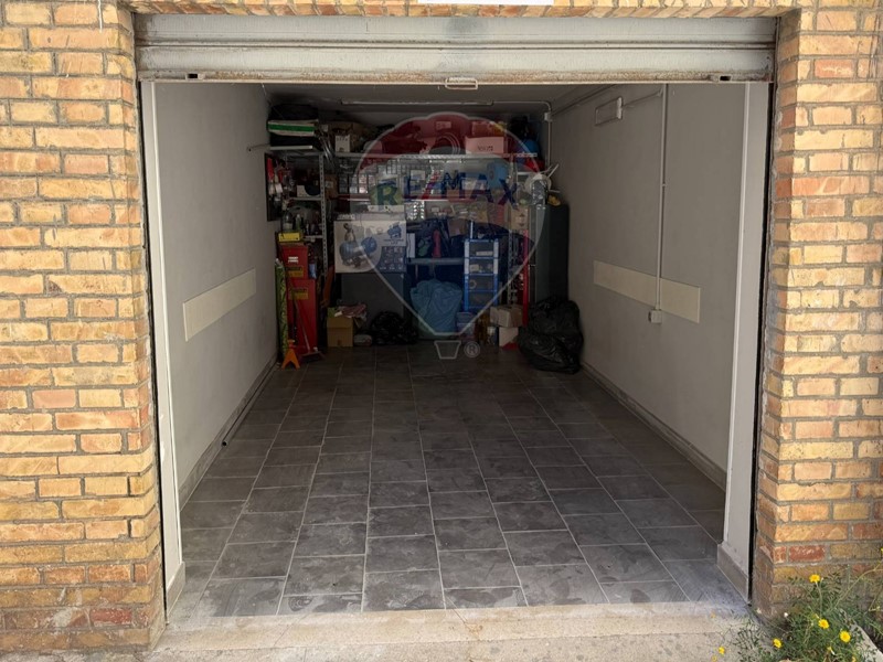 Box in Vendita a Foggia, 30'000&euro;, 20 m²
