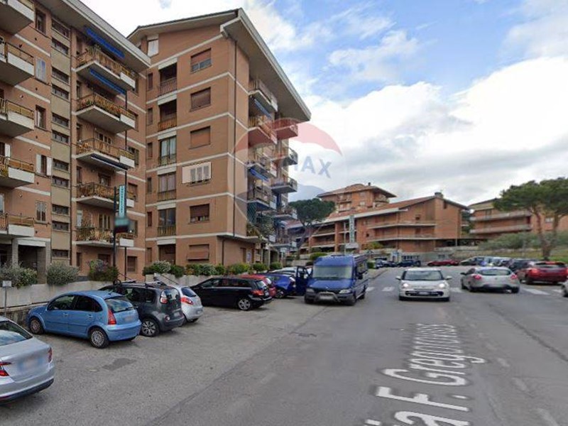 Stanza in Affitto a Perugia, 320&euro;, 130 m²