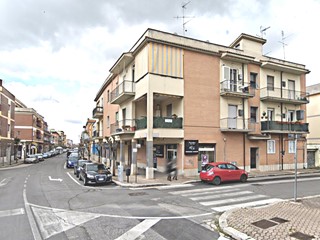 Quadrilocale in Vendita a Aprilia, 150'000&euro;, 98 m²