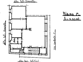 Ufficio in Vendita a Maletto, 88'000€, 149 m²