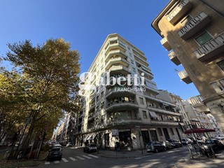 Trilocale in Vendita a Torino, 159'000&euro;, 82 m²