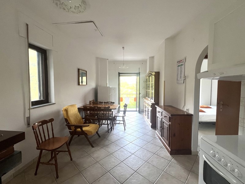 Trilocale in Affitto a Casaletto Spartano, 220€, 55 m², arredato