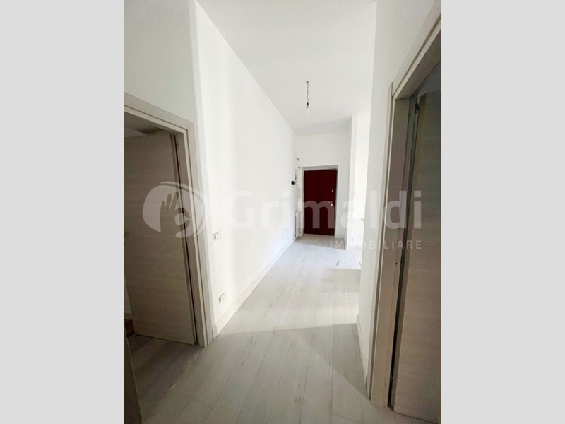Trilocale in Vendita a Roma, 245'000€, 65 m²