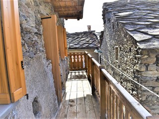 Trilocale in Vendita a Oulx, 70'000&euro;, 90 m², arredato