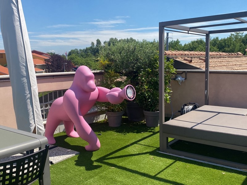 Trilocale in Vendita a Castelnuovo del Garda, 410'000€, 130 m², arredato, con Box