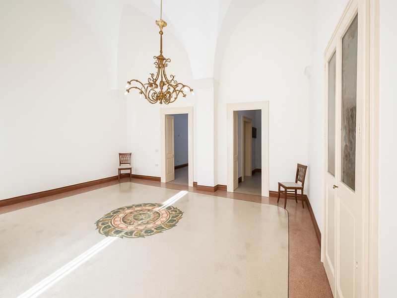 Casa Indipendente in Vendita a Calimera, 650'000€, 693 m², con Box