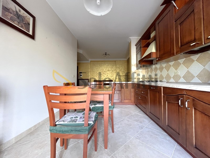 Trilocale in Affitto a Catanzaro, zona Santa Maria, 550€, 90 m²