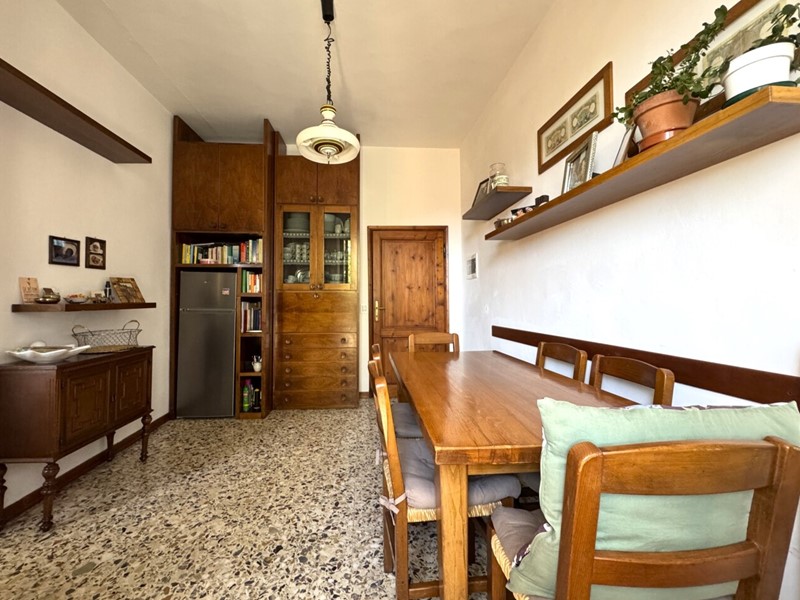 Quadrilocale in Vendita a Vernio, 80'000€, 100 m²
