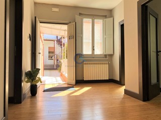 Casa Semi Indipendente in Vendita a Catanzaro, zona Santa Maria, 88'000&euro;, 120 m²