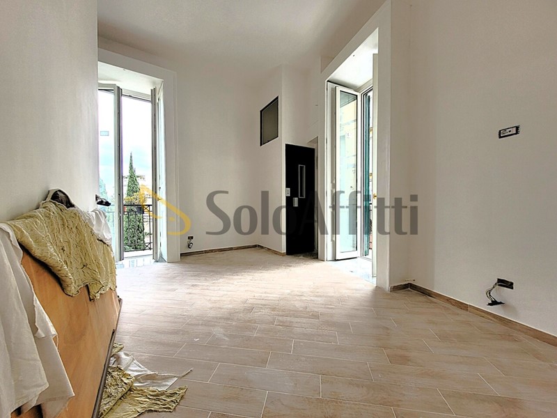 Bilocale in Affitto a Napoli, zona Monte Calvario, 890&euro;, 60 m²