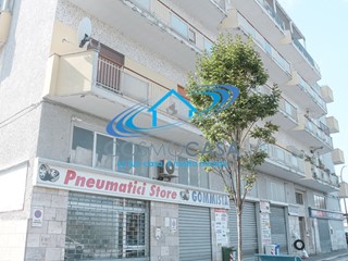 Bilocale in Vendita a Pescara, zona zona Porta Nuova, 85'000€, 64 m², arredato