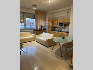 Monolocale in Affitto a Roma, 1'000€, 62 m²